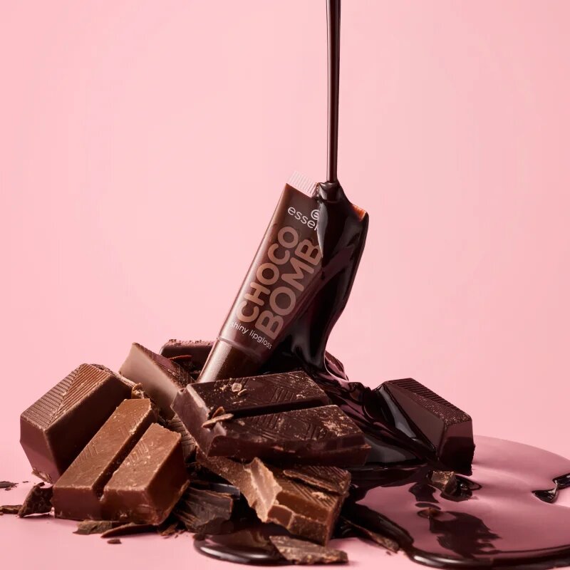 essence Choco Bomb bleščeči sijaj za ustnice 10 ml