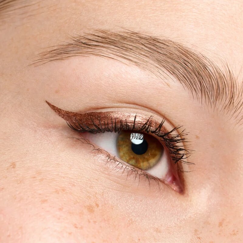 essence COLOUR it! kovinsko črtalo za oči odtenek 01 Burnished Bronze 3 ml