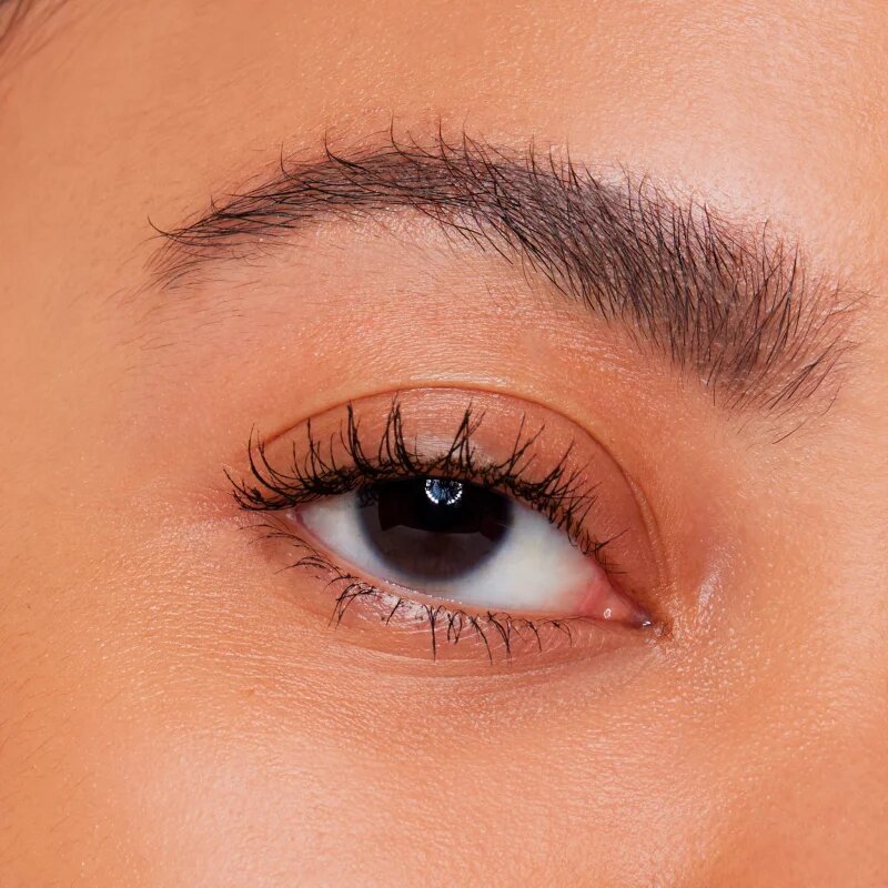 essence Lash Like a Boss maskara za volumen dolžino in ločevanje trepalnic odtenek Ultra Black 95 ml