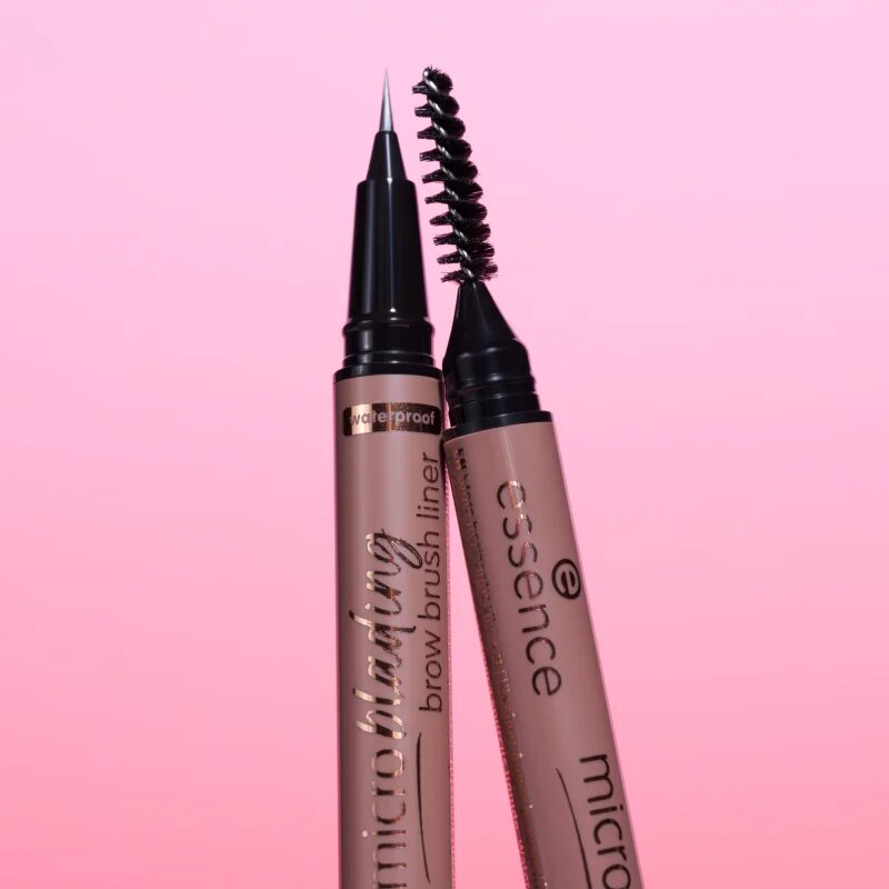 essence Microblading svinčnik za obrvi s čopičem odtenek Light Brown 0.6 ml