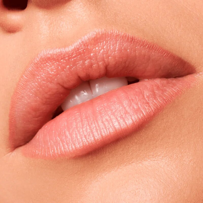 essence Soft & Precise svinčnik za ustnice odtenek 302 0.78 g