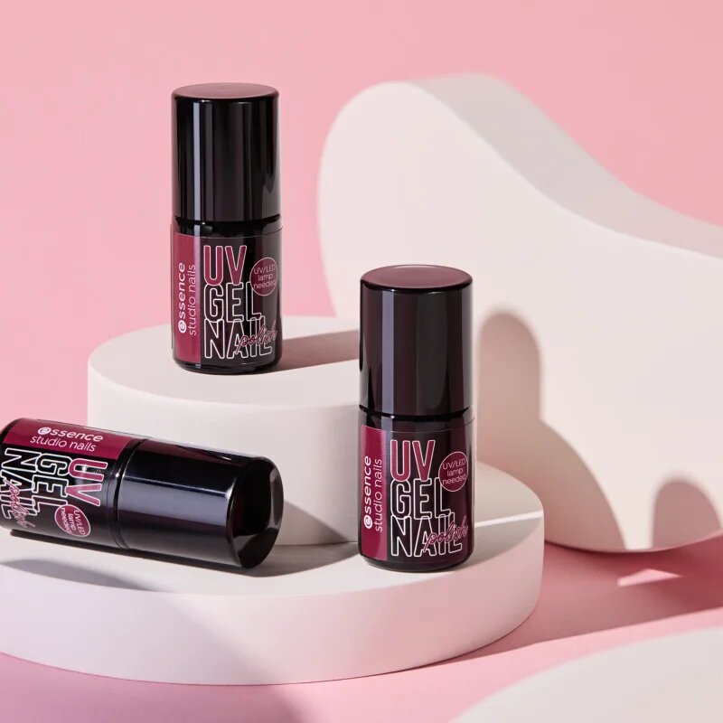 essence studio nails UV GEL NAIL gel lak za nohte z uporabo UV/LED lučke odtenek 106 chic on fleek 5 ml