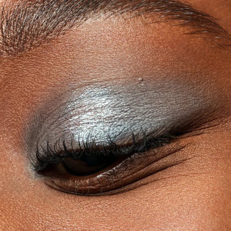 essence The Grey Edition paleta senčil za oči mini 3.6 g