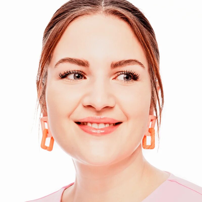 essence WOW What a Brow svinčnik za obrvi s krtačko odtenek 01 Light Brown 02 g