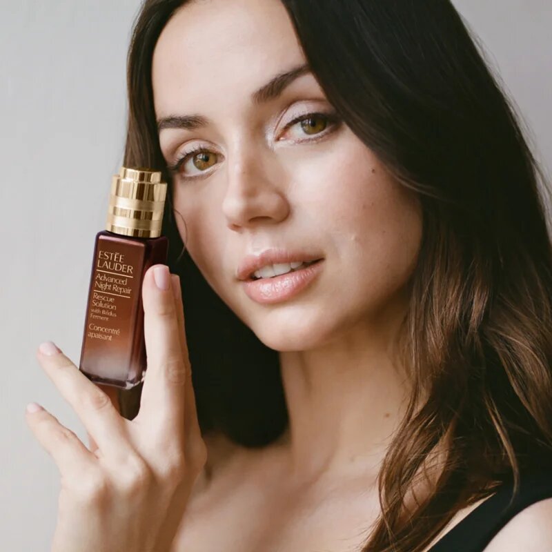 Estée Lauder Advanced Night Repair SOS Liquid Rescue pomirjujoči koncentrat z vlažilnim učinkom 20 ml