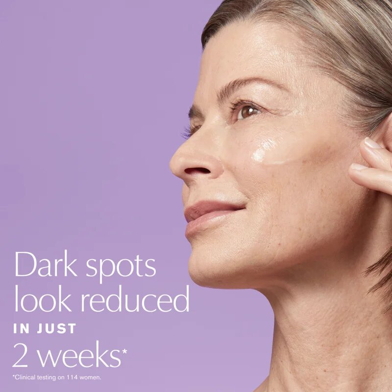 Estée Lauder Perfectionist Pro Rapid Brightening Treatment with Ferment³ + Vitamin C posvetlitveni serum z vitaminom C proti temnim madežem 50 ml
