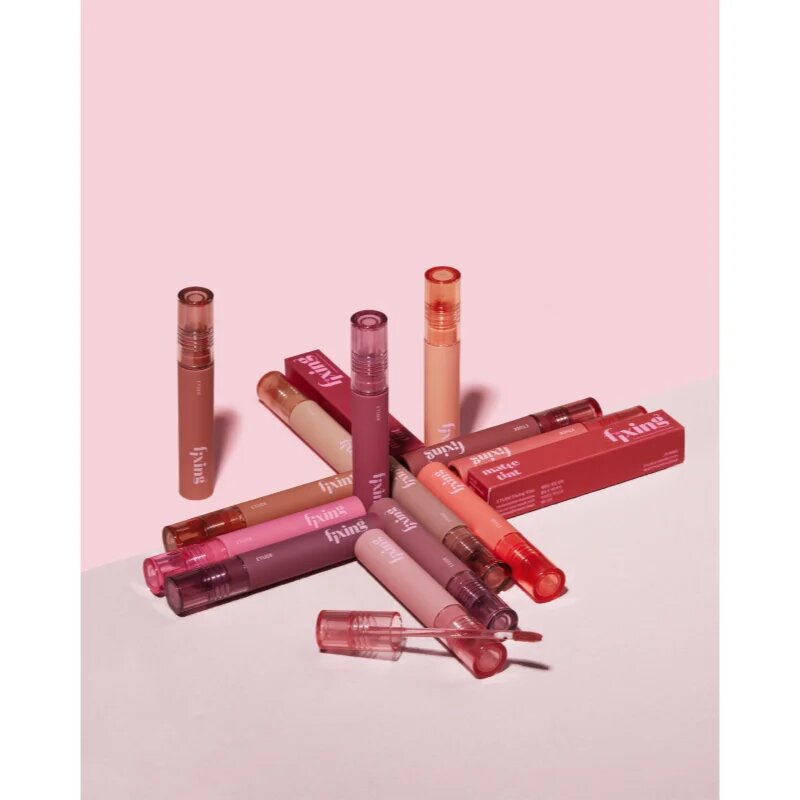 ETUDE Fixing Tint dolgoobstojna šminka z mat učinkom odtenek #03 Mellow Peach 4 g