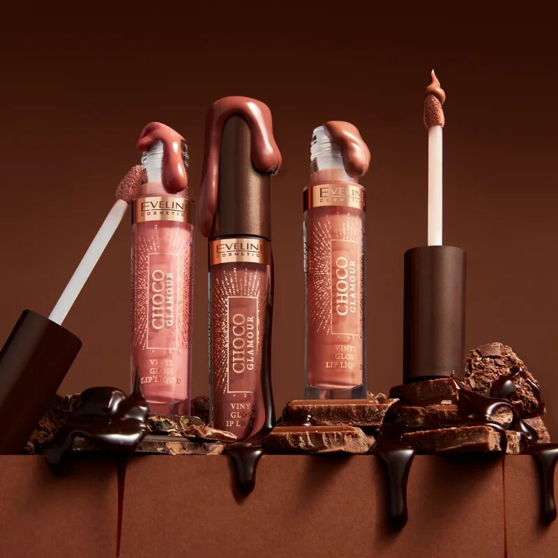 Eveline Cosmetics Choco Glamour vlažilna sijoča šminka odtenek 01 Ruby Chocolate 45 ml