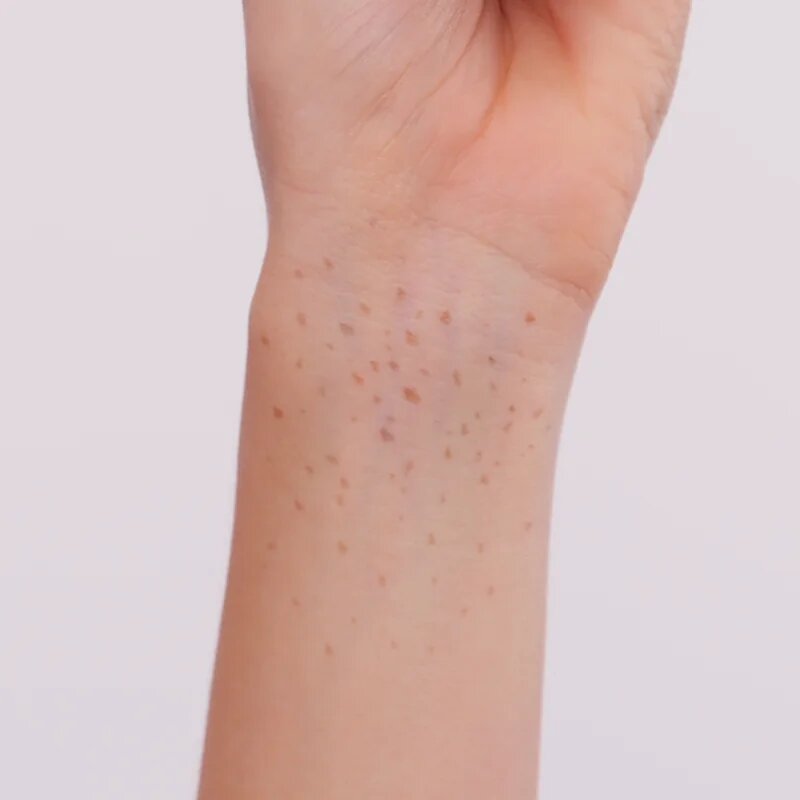 Eveline Cosmetics Variété črtalo za pegice 1 kos