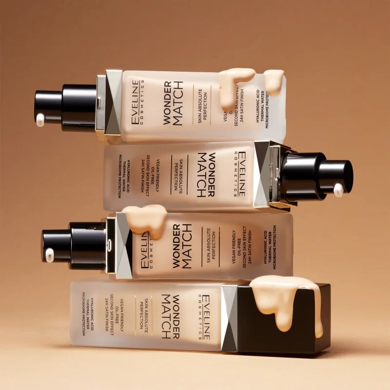 Eveline Cosmetics Wonder Match dolgoobstojni tekoči puder s hialuronsko kislino odtenek 12 Light Natural 30 ml