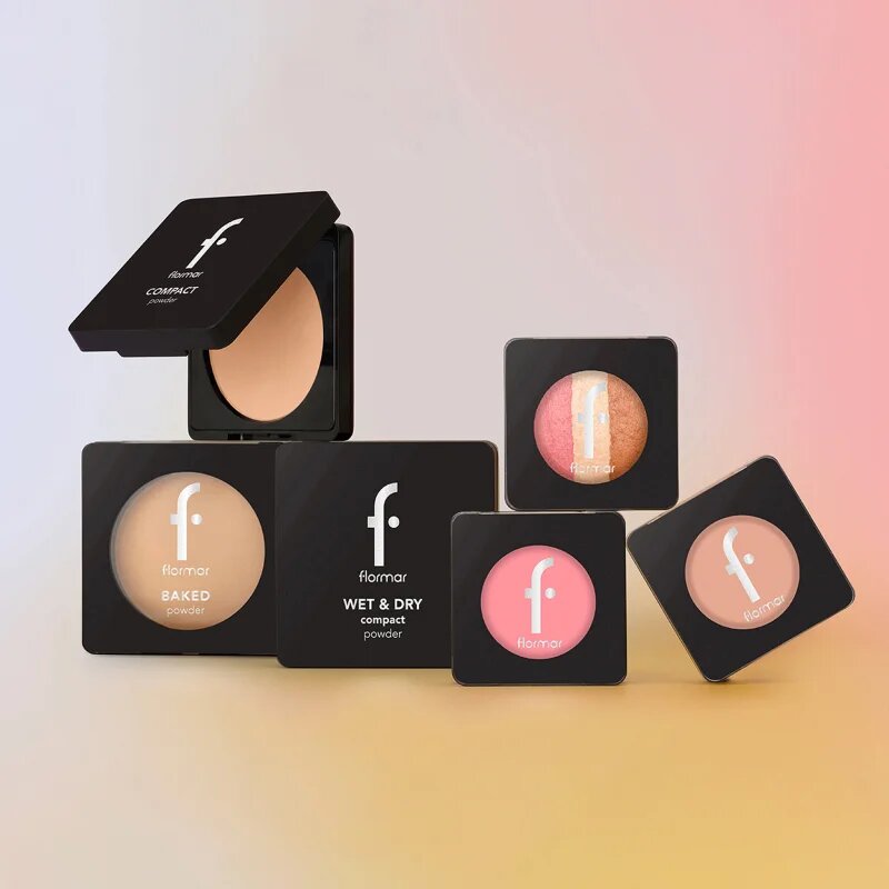 flormar Wet & Dry Compact Powder kompaktni puder za poenotenje kože odtenek 005 Medium Caramel 10 g