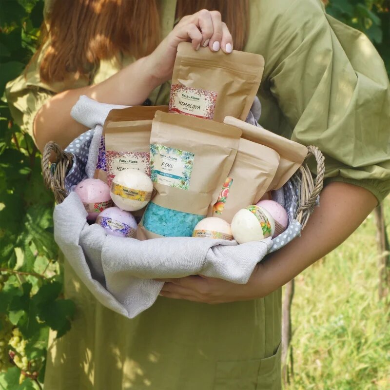 Folk & Flora Himalaya sol za sproščujočo kopel 500 g