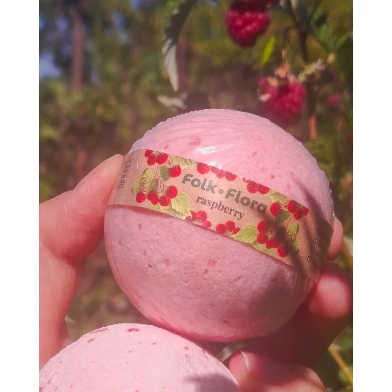 Folk & Flora Raspberry kroglica za kopel 130 g