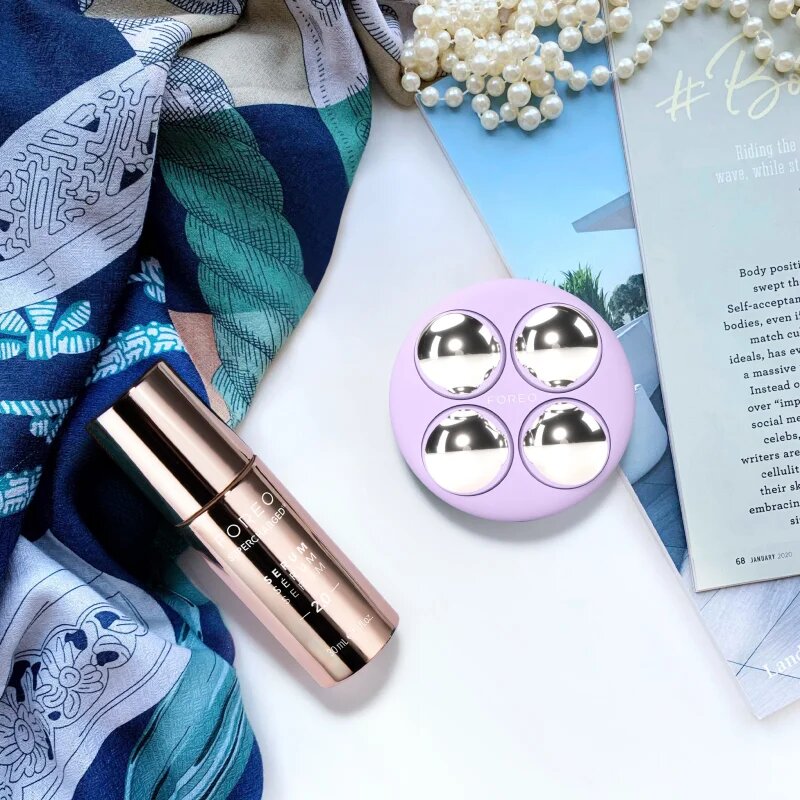 FOREO BEAR™ 2 body mikrotokovna naprava za čvrstejši obraz za telo Lavender 1 kos