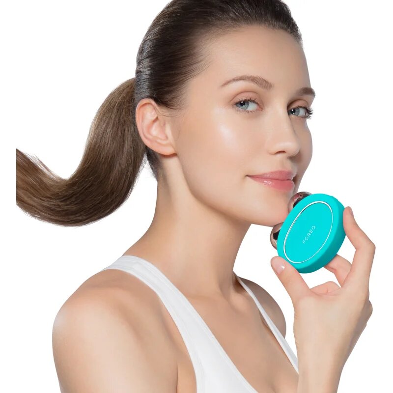 FOREO Bear™ naprava za čvrstejši obraz Mint