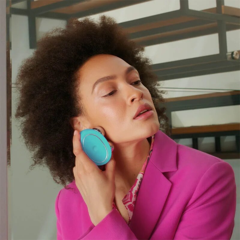 FOREO Bear™ naprava za čvrstejši obraz Mint