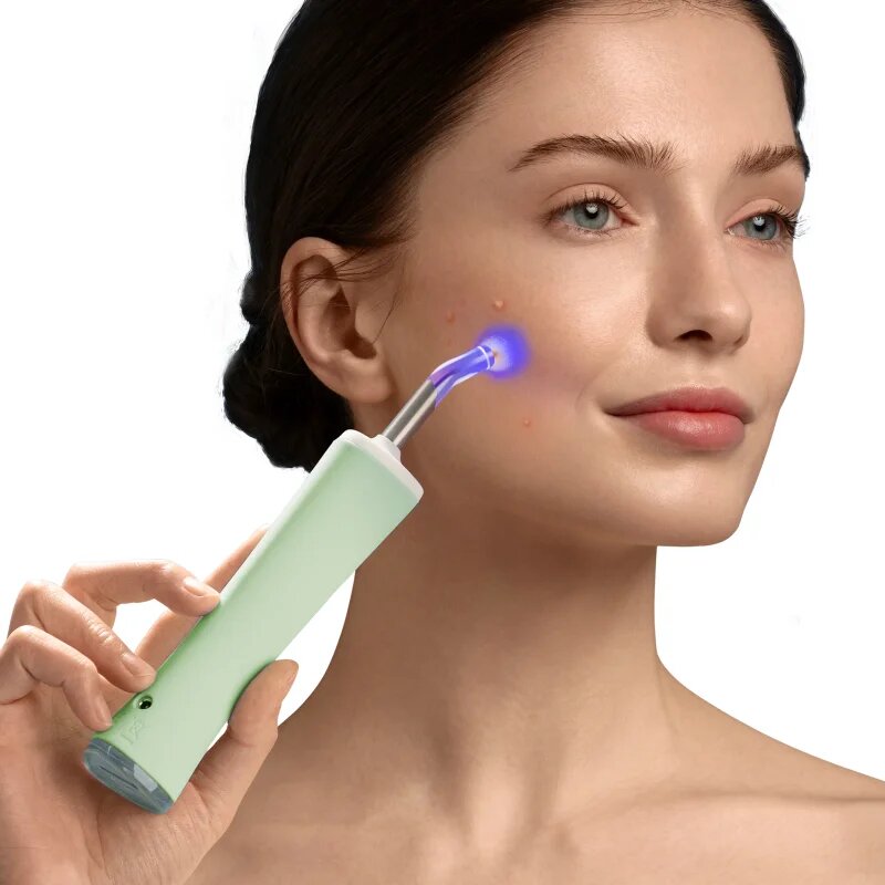 FOREO ESPADA™ 2 Plus pero z modro lučko za pomirjenje pojava aken Pistachio 1 kos