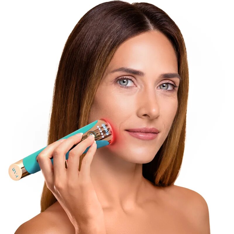 FOREO FAQ™ 102 naprava za glajenje in odpravo gub 1 kos