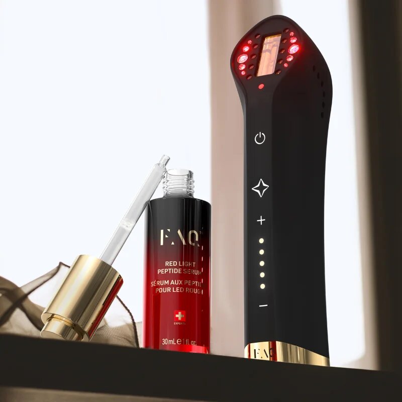 FOREO FAQ™ 502 napredna naprava za revitalizacijo in pomladitev kože s svetlobo LED in NIR 1 kos