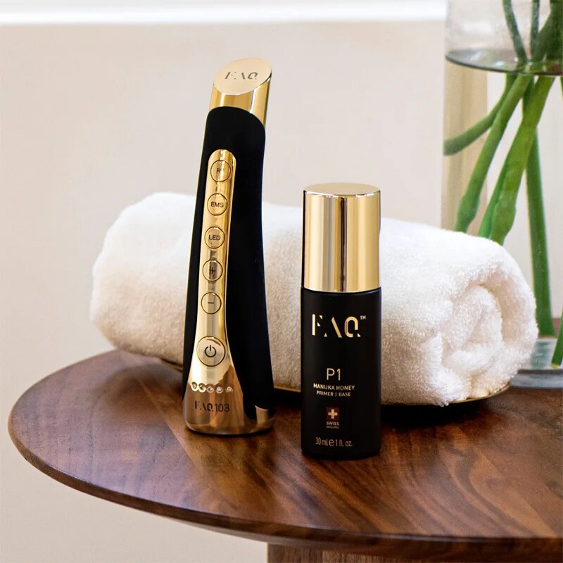 FOREO FAQ™ P1 Manuka Honey Primer intenzivna vlažilna in revitalizacijska krema proti gubam 30 ml