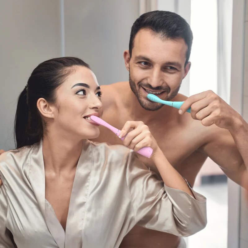 FOREO ISSA™ 4 električna zobna ščetka Arctic Blue 1 kos