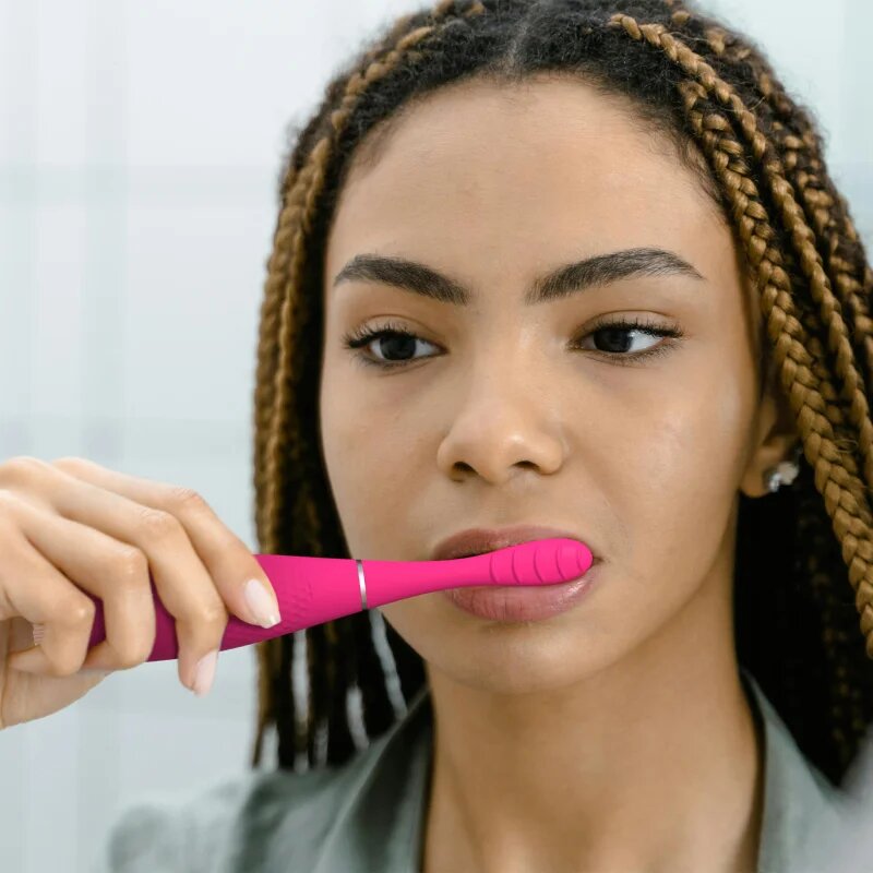 FOREO ISSA™ 4 Smile električna zobna ščetka od 5 let Wild Strawberry 1 kos