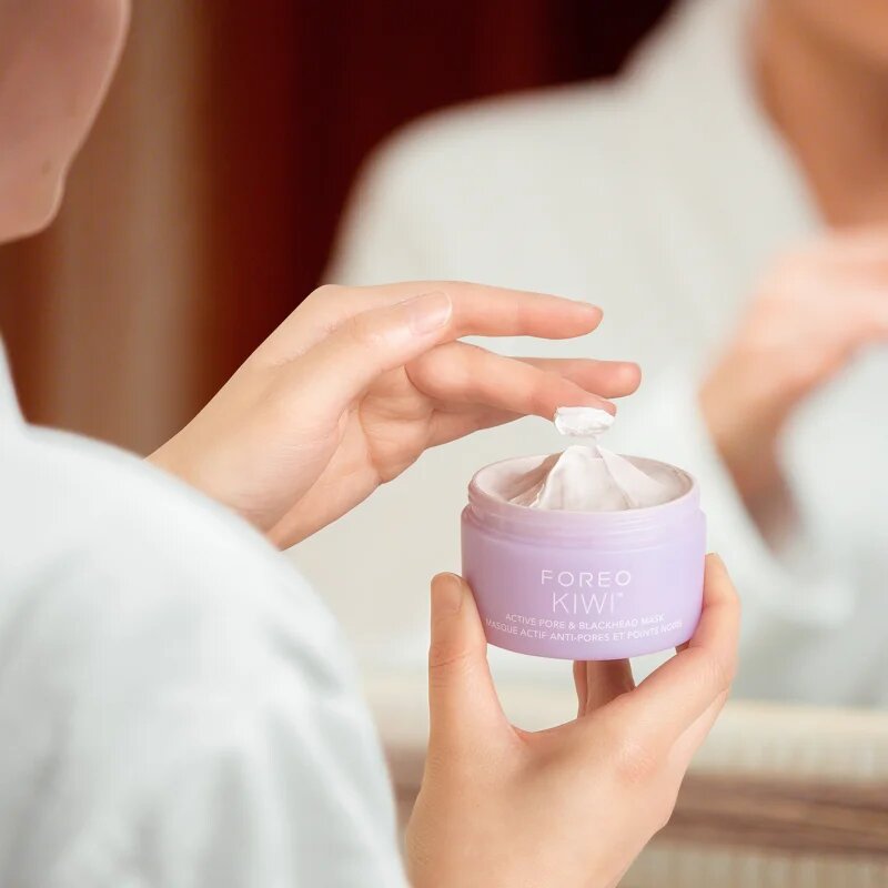 FOREO KIWI™ Active Pore & Blackhead Mask maska za čiščenje por proti črnim pikicam 100 g