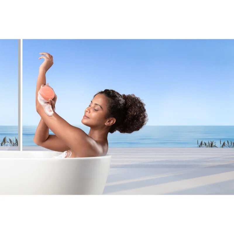 FOREO LUNA™ 4 body masažna krtača za telo Peach Perfect 1 kos