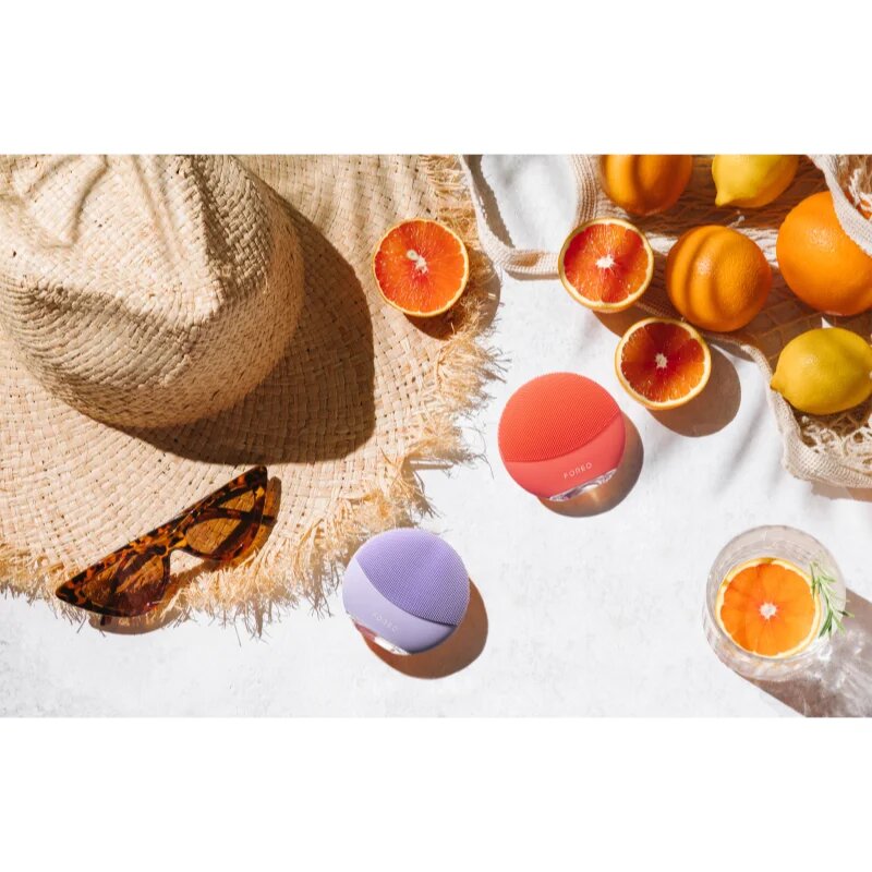 FOREO LUNA™4 Mini čistilna naprava za obraz Lavender