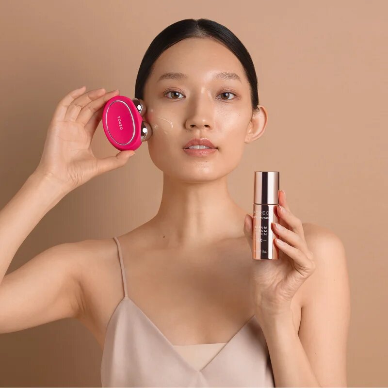 FOREO SUPERCHARGED Serum Serum Serum 2.0 serum za učvrstitev proti staranju kože 30 ml