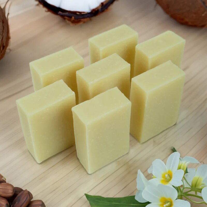 Friendly Soap Cleansing Bar Shea Butter naravno milo za obraz 7x95 g