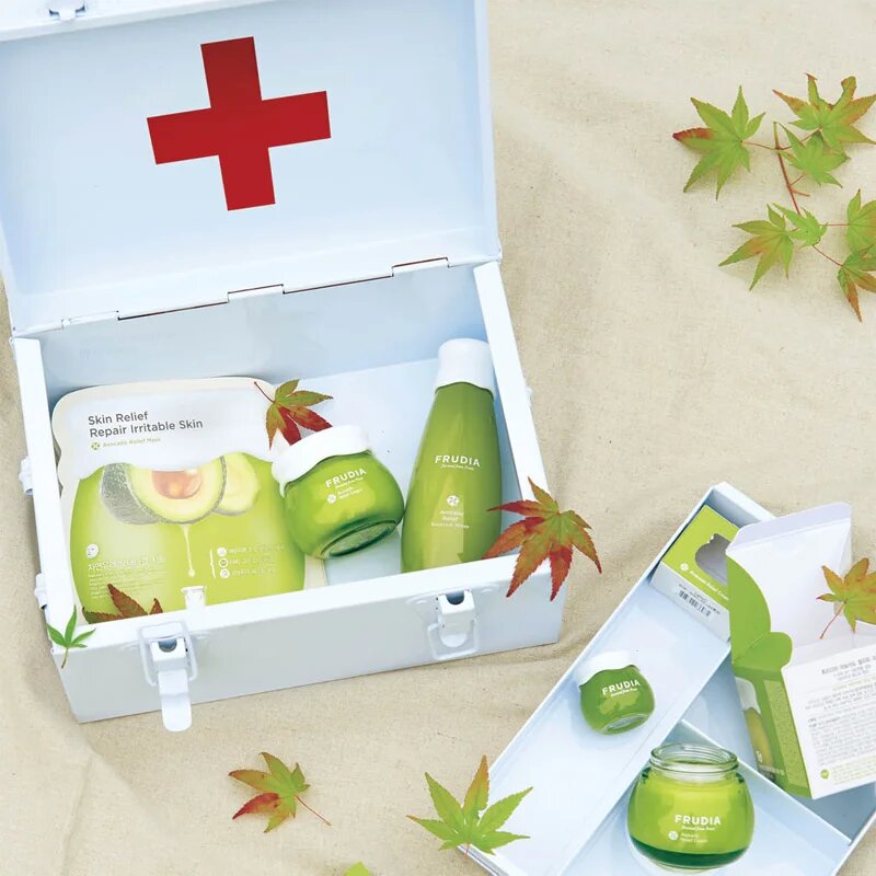 Frudia Avocado regeneracijska in pomirjajoča krema za občutljivo kožo 10 ml