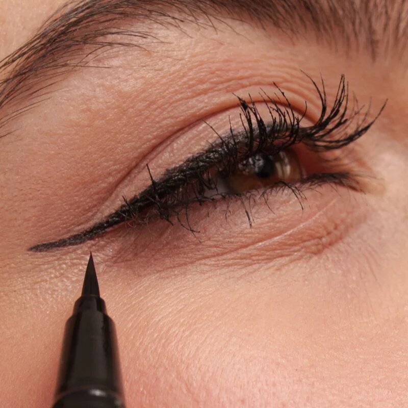 Gabriella Salvete Everlasting vodoodporno tekoče črtalo za oči v peresu odtenek Black 06 ml