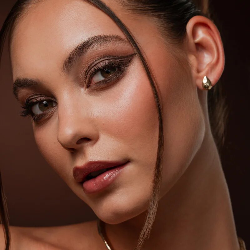 Gabriella Salvete Eyeshadow Goddess kremasto senčila za oči v svinčniku odtenek Shimmer 06 Charm 1.3 g