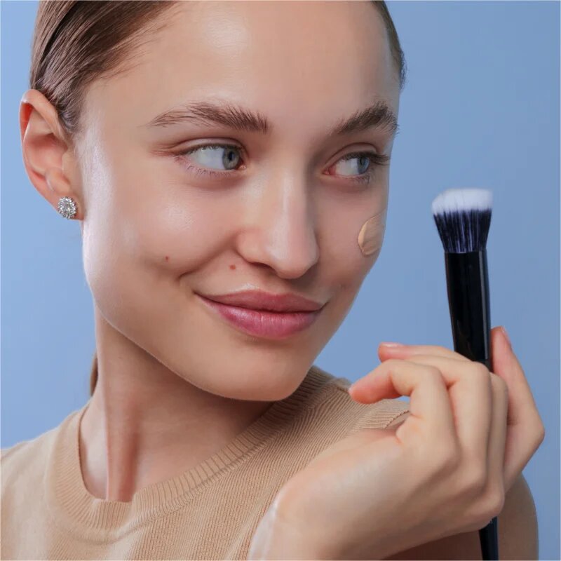 Gabriella Salvete Tools Stippling Brush čopič za nanos tekočih in pudrastih izdelkov 1 kos
