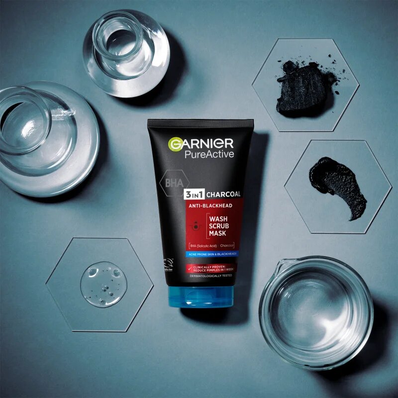 Garnier Pure Active Charcoal čistilni gel 3 v 1 proti črnim pikicam 150 ml
