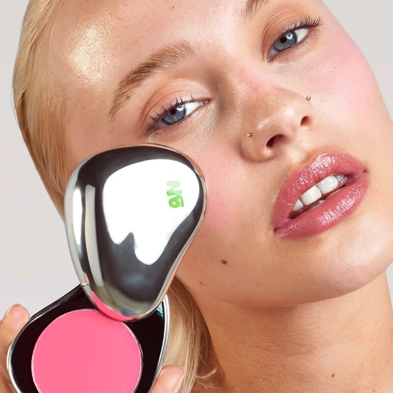 Glow Hub Glow Balm večnamenski balzam za ustnice in lica odtenek Milkshake 2 g