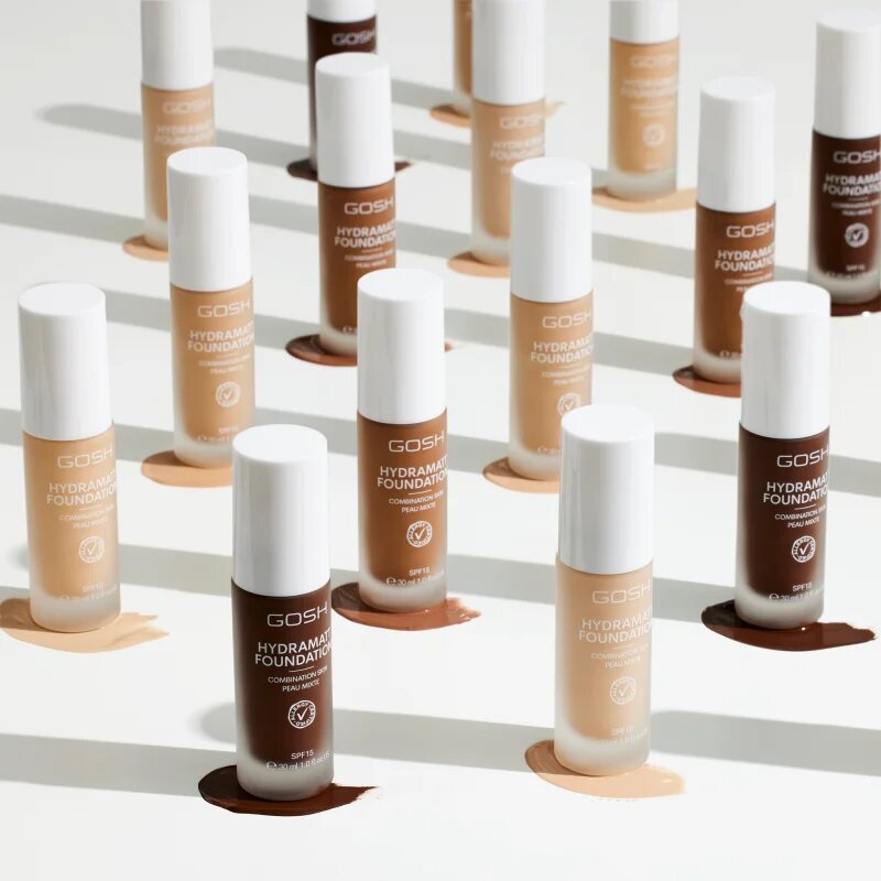 GOSH COPENHAGEN Hydramatt lahki vlažilni tekoči puder z mat učinkom odtenek 004R Light 30 ml