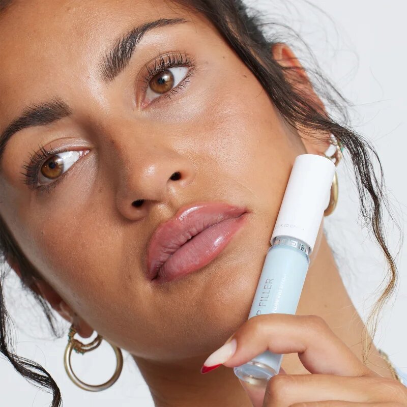 GOSH COPENHAGEN Lip Filler sijaj za ustnice za večji volumen 002 Ice 5 ml