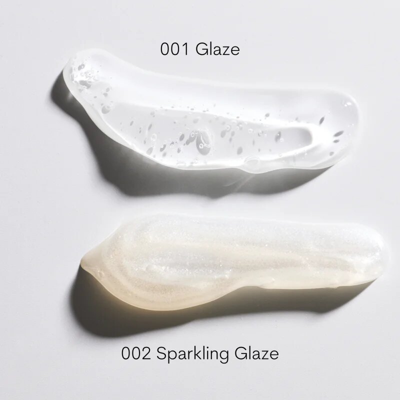 GOSH COPENHAGEN Soft'n Clear Lip Balm hranilni sijaj za ustnice odtenek 002 Sparkling Glaze 8 ml