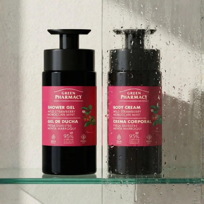 Green Pharmacy Wild Strawberry & Moroccan Mint Oil gel za prhanje 739 ml