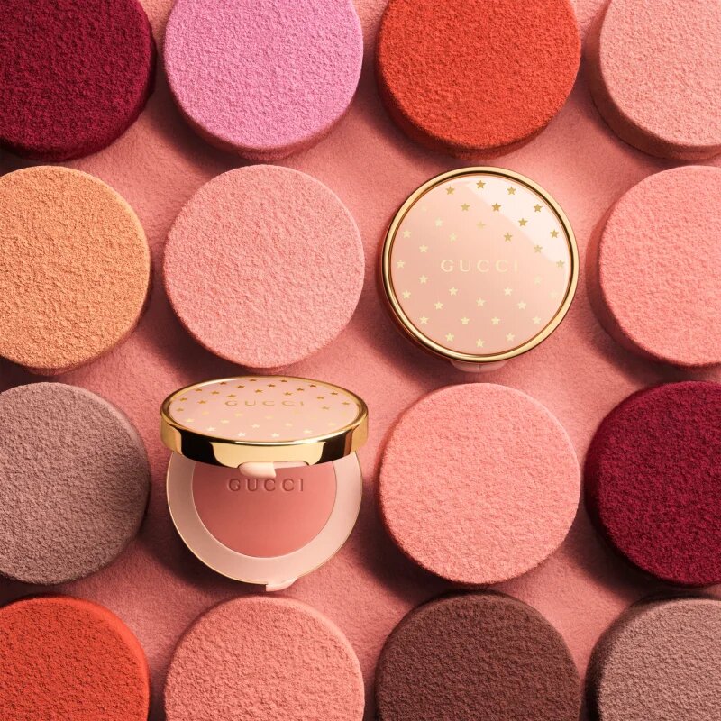 Gucci Beauty Blush De Beauté rdečilo v prahu odtenek 02 Tender Apricot 5.5 g