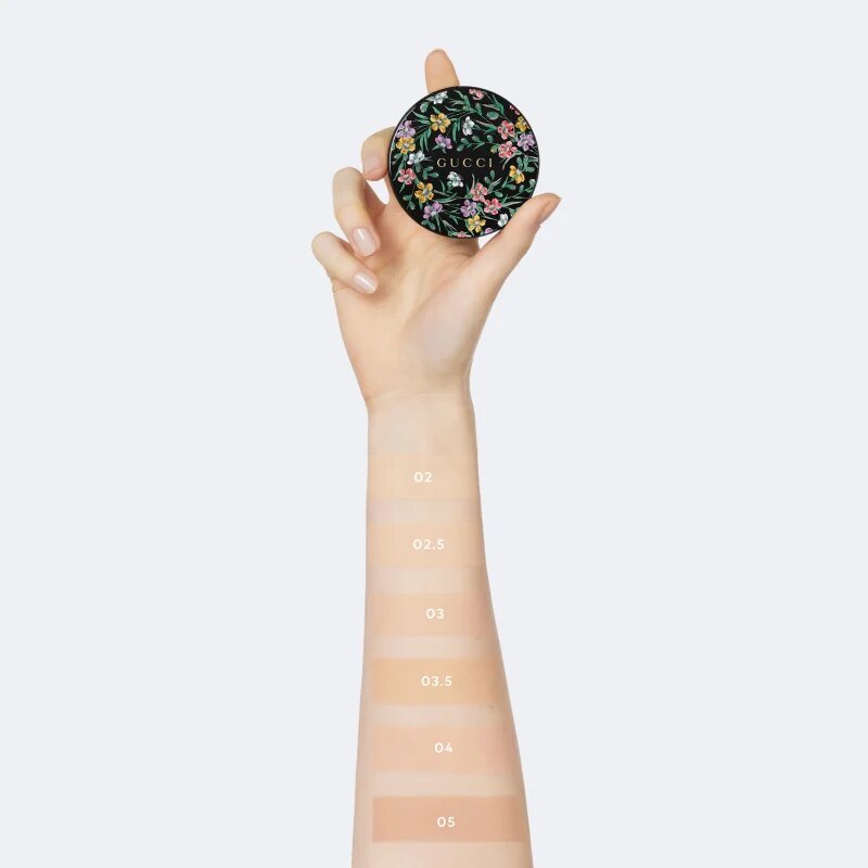 Gucci Beauty Eternité de Beauté dolgoobstojni tekoči puder v gobici SPF 35 odtenek 02.5 14 g