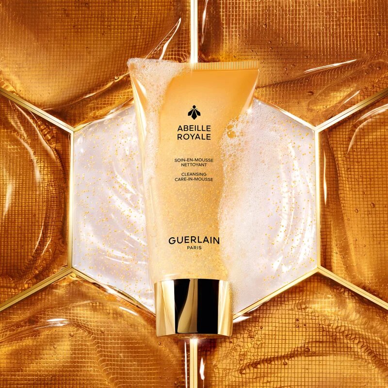 GUERLAIN Abeille Royale Cleansing Care-In-Mousse nežna čistilna pena 175 ml
