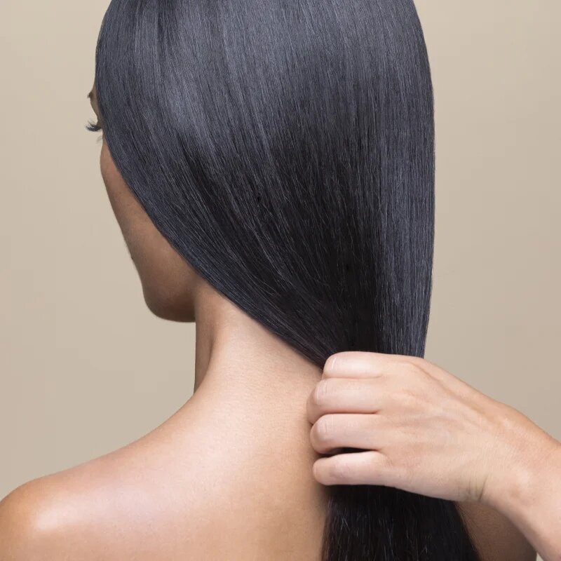 Hair Rituel by Sisley Revitalising Straightening Shampoo revitalizacijski šampon 200 ml