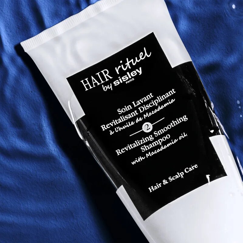 Hair Rituel by Sisley Revitalizing Smoothing Shampoo with Macadamia oil šampon za glajenje las za vse tipe las s makadamovým olejem 500 ml