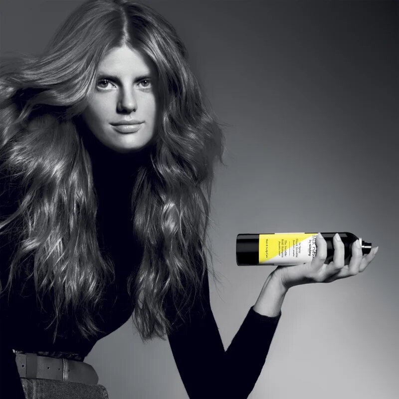 Hair Rituel by Sisley The Invisible Hold Hairspray lak za lase za naravno fiksacijo 250 ml