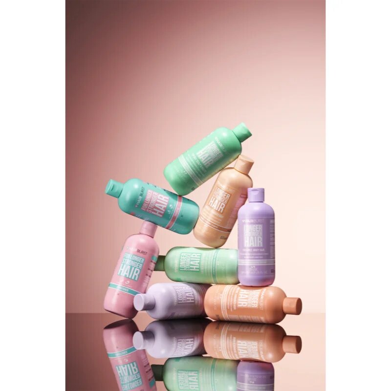 Hairburst Longer Stronger Hair Dry Damaged Hair vlažilni šampon za suhe in poškodovane lase 350 ml