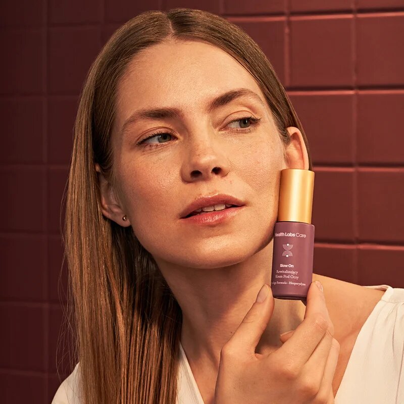 Health Labs Care Slow On revitalizacijska krema za oči in veke 15 ml