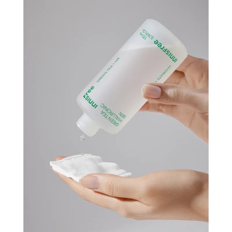 innisfree Green Tea Hyaluronic Toner vlažilni tonik za obraz za krepitev kožne pregrade 150 ml